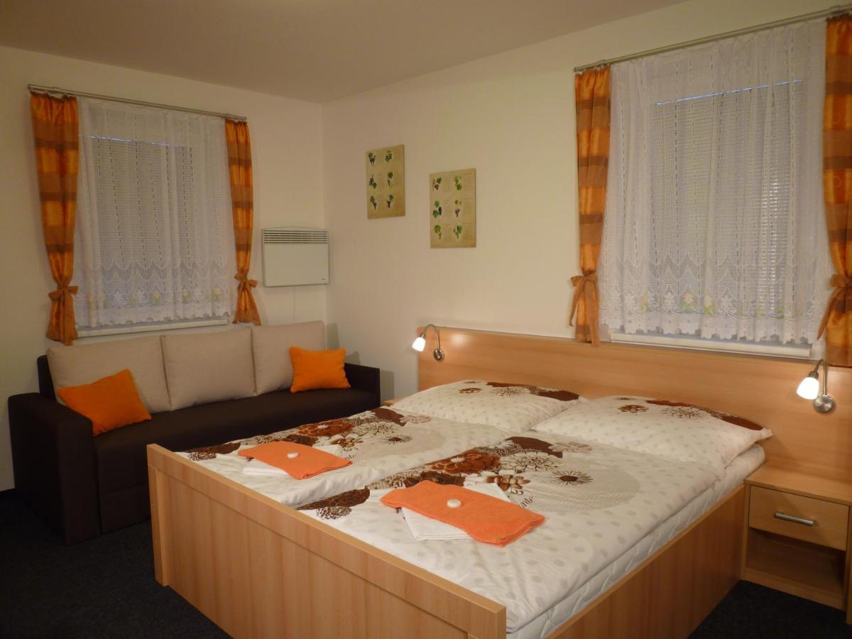U Jeraba - Komplex A Горни-Вестонице Экстерьер фото